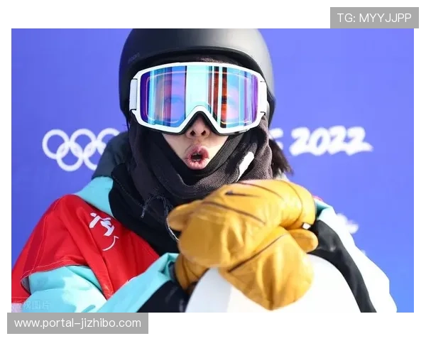 单板滑雪名将蔡雪桐发布训练日记，邀请大众关注中国冰雪